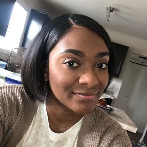 Meet your Posher, Laquandra